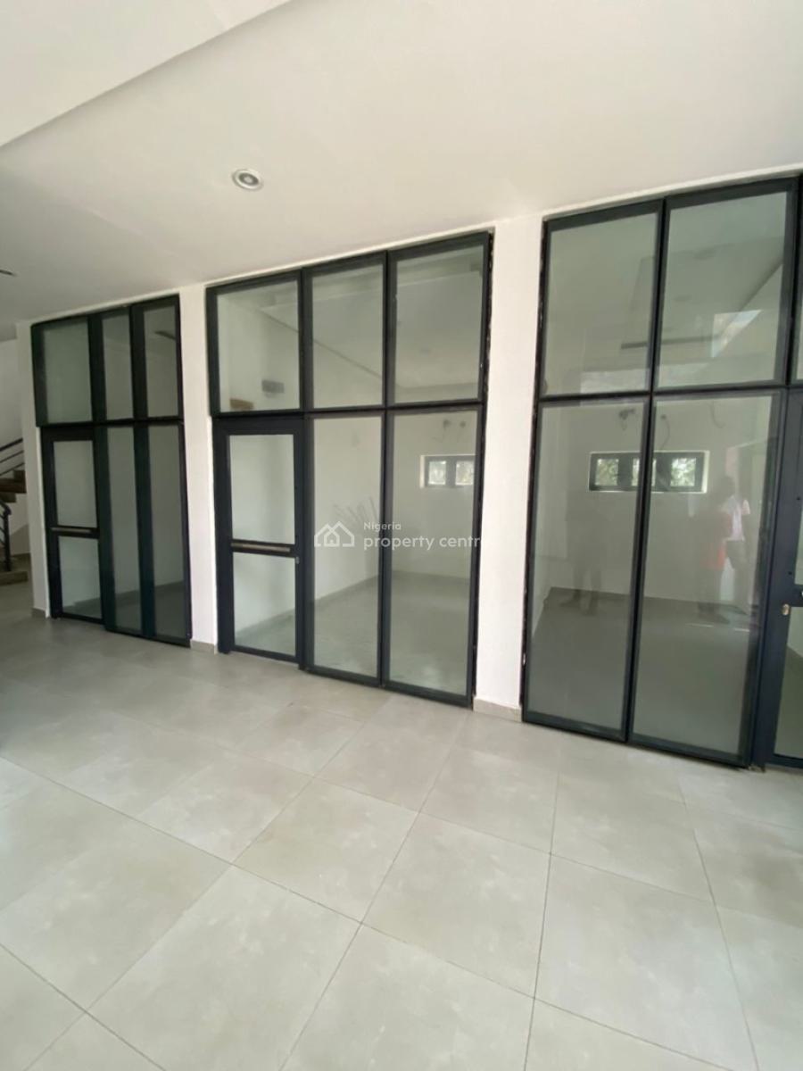 Commercial Shop Spaces, Ilaje, Ilaje, Ajah, Lagos, Shop for Rent