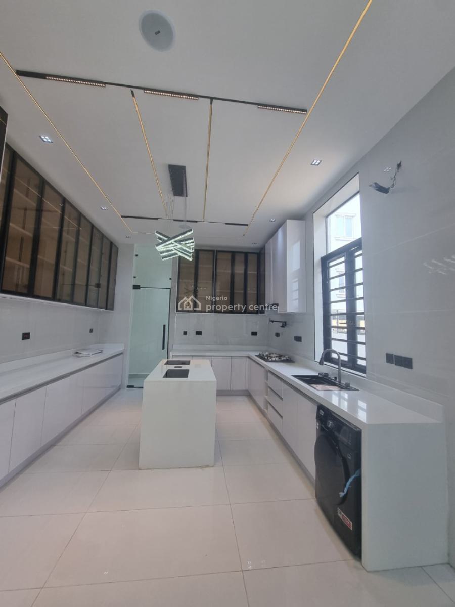 5 Bedroom Detached House, Lekki, Lagos, Detached Duplex for Sale