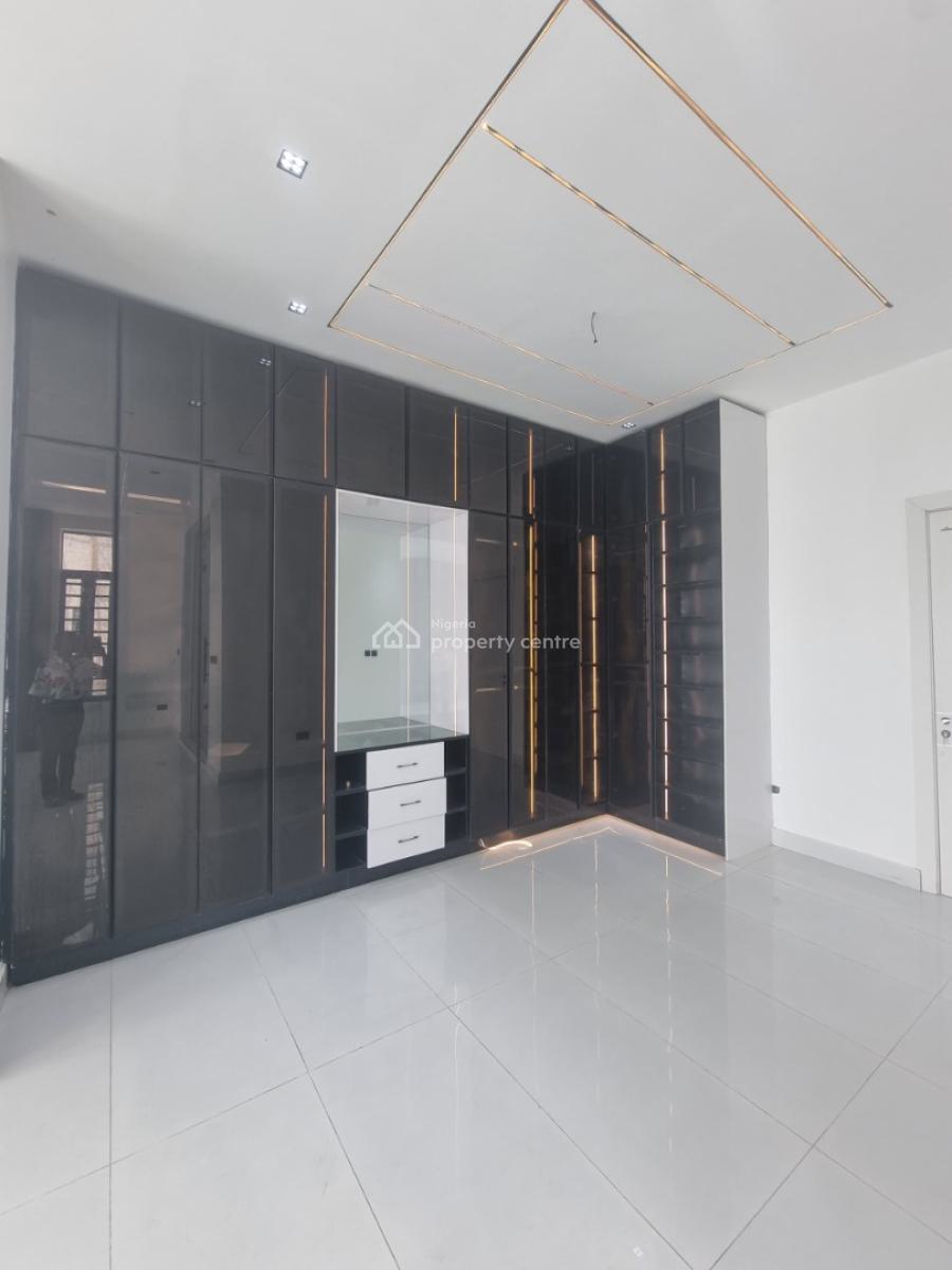 5 Bedroom Detached House, Lekki, Lagos, Detached Duplex for Sale