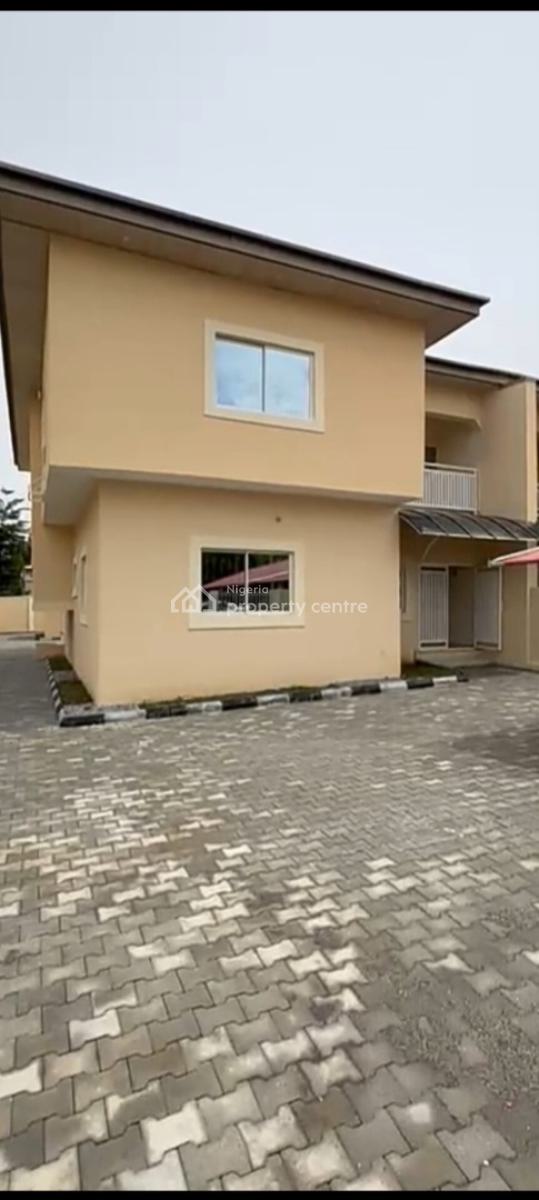 a Well-built Spacious 4bedroom Semi-detached Duplex + 2bq, Jabi District (video of The House Is Attached), Jabi, Abuja, Semi-detached Duplex for Rent