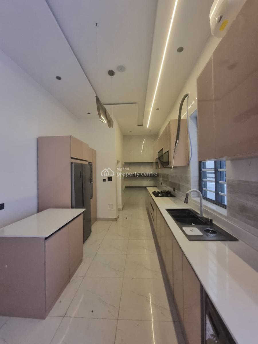 5 Bedrooms Detached House with Bq, Chevron, Lekki, Lagos, Detached Duplex for Sale