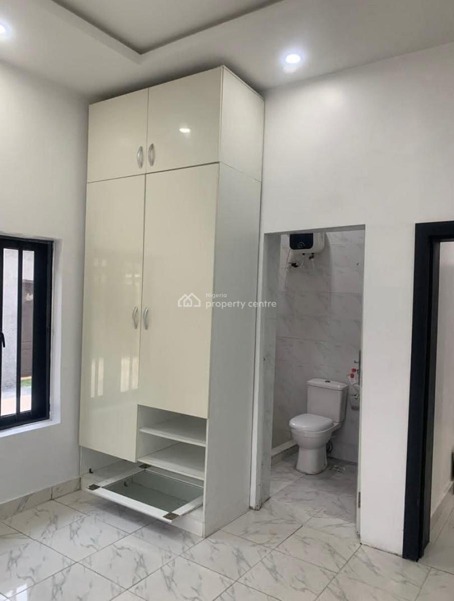 New Standard Ensuit 2 Bedroom Spacious Apt, in a Serene Environment, Ikate, Lekki, Lagos, Flat / Apartment for Rent