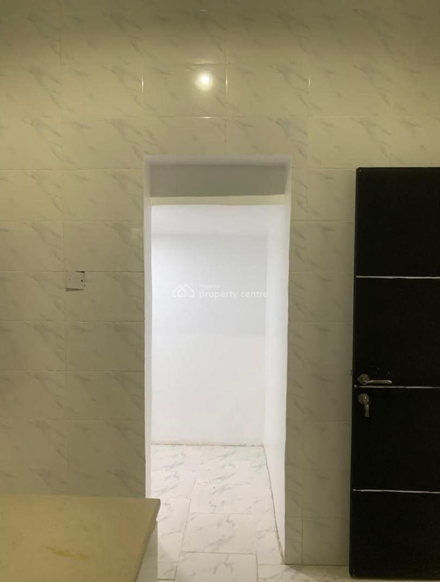 New Standard Ensuit 2 Bedroom Spacious Apt, in a Serene Environment, Ikate, Lekki, Lagos, Flat / Apartment for Rent