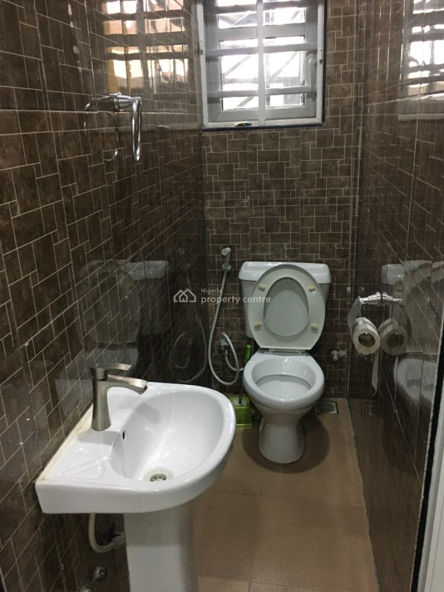 Fully Furnished 2 Bedrooms Flat, Peace Estate, Maryland, Lagos, Flat / Apartment Short Let