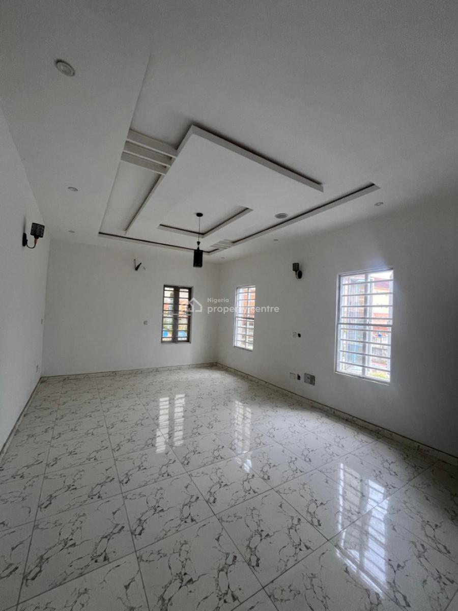 5 Bedroom Detached House with Bq, Lekki, Lagos, Detached Duplex for Sale