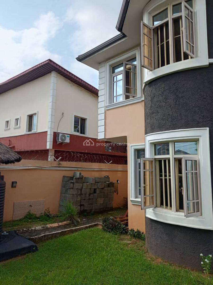 Well Maintained 5 Bedroom Duplex with 2 1 Bedroom Apt, Phase 1, Lekki Phase 1, Lekki, Lagos, Detached Duplex for Sale
