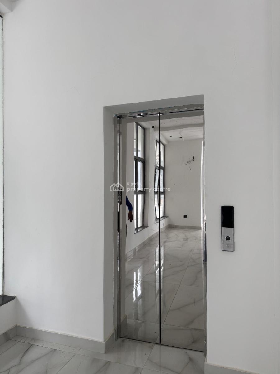 Magnificent 5 Bedrooms with a Private Pool, Lounge, Elevator, Cinema, Ikate Elegushi, Lekki, Lagos, Detached Duplex for Sale