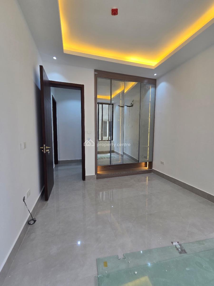Luxury 3 Bedroom Apartment with Bq, Gym, Elevator and Pool, Lekki Phase 1, Lekki, Lekki Phase 1, Lekki, Lagos, Flat / Apartment for Rent