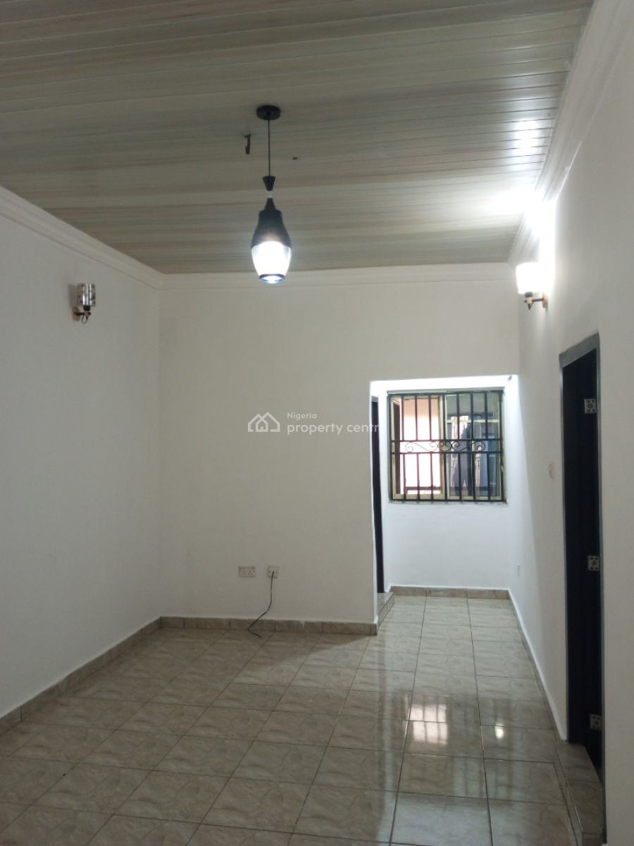 Very Clean 2bed in an Estate, Badore, Ajah, Lagos, Flat / Apartment for Rent