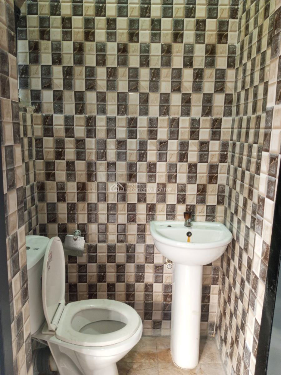 Very Clean 2bed in an Estate, Badore, Ajah, Lagos, Flat / Apartment for Rent