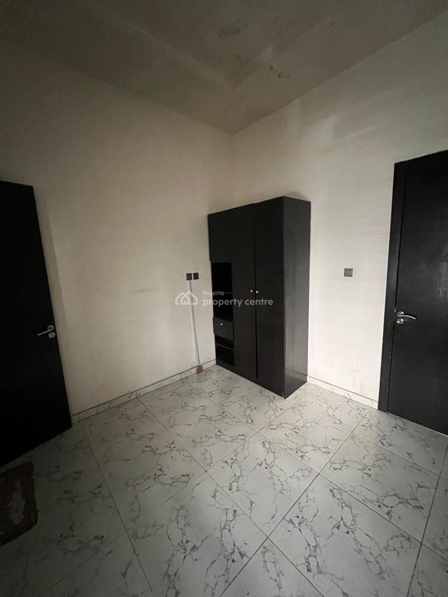Standard Shared Apartment (just 5 Month ), Orchid Road Lekki, Lekki, Lagos, Self Contain (single Rooms) for Rent