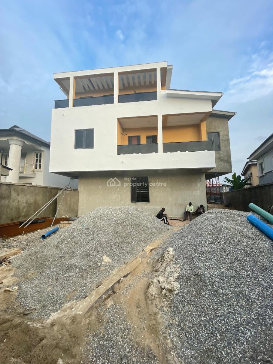Very Spacious 4 Bedroom Terrace Duplex with Bq., Surulere, Lagos, Terraced Duplex for Sale
