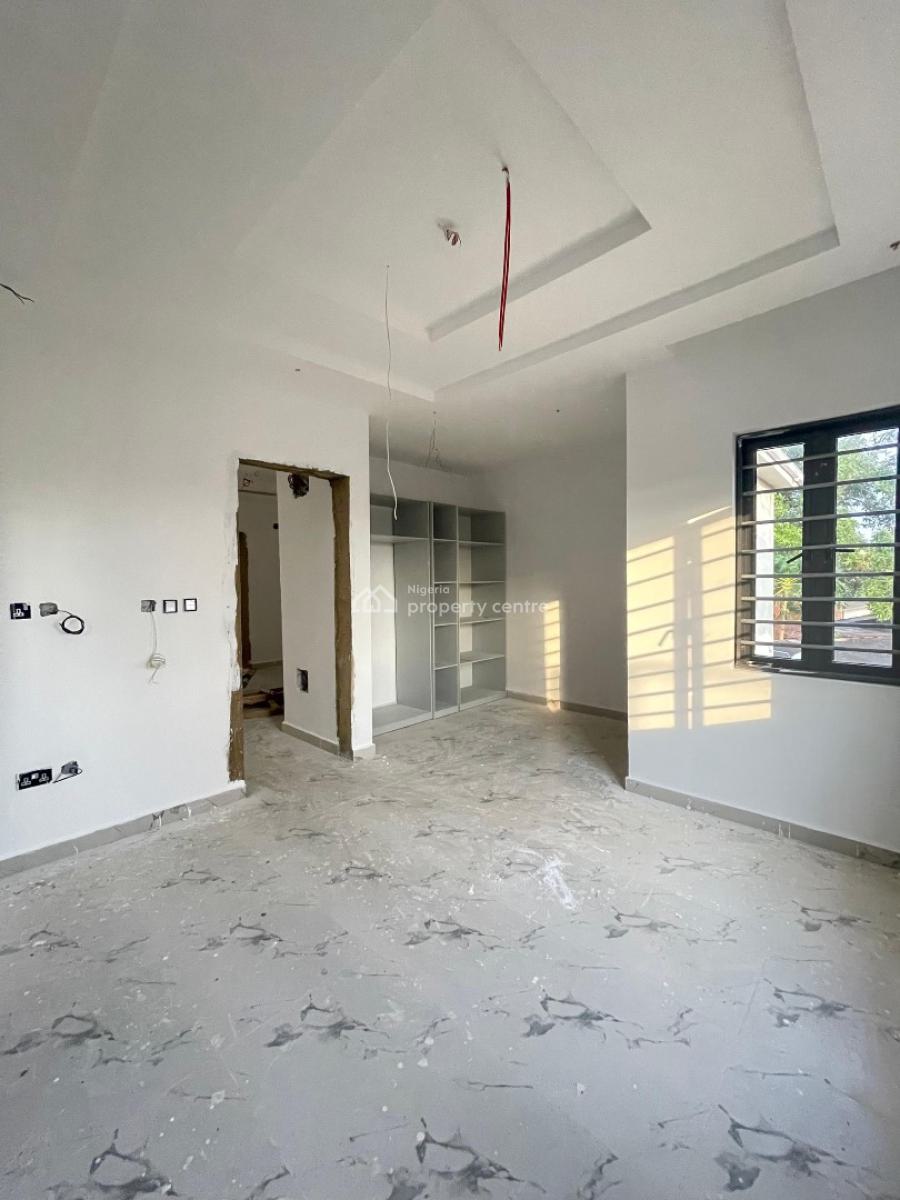 Very Spacious 4 Bedroom Terrace Duplex with Bq., Surulere, Lagos, Terraced Duplex for Sale