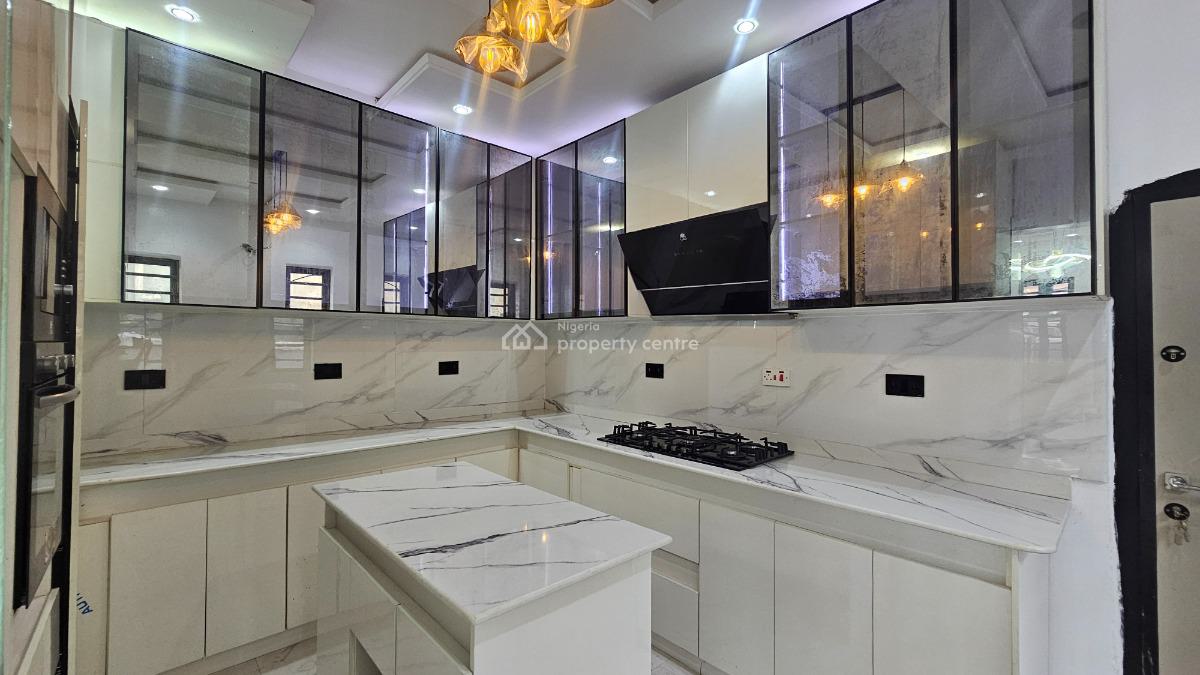 Beautifully Built 3 Bedroom Semi-detached Duplex with a Bq, Ramat Cresent, Ogudu, Lagos, Semi-detached Duplex for Sale