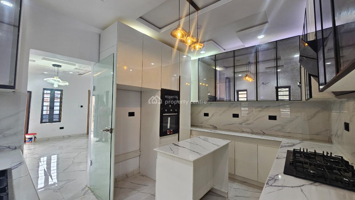 Beautifully Built 3 Bedroom Semi-detached Duplex with a Bq, Ramat Cresent, Ogudu, Lagos, Semi-detached Duplex for Sale