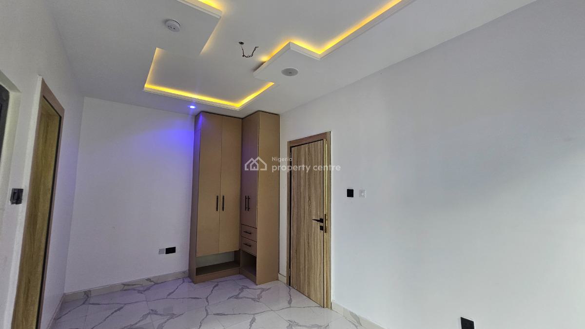 Beautifully Built 3 Bedroom Semi-detached Duplex with a Bq, Ramat Cresent, Ogudu, Lagos, Semi-detached Duplex for Sale