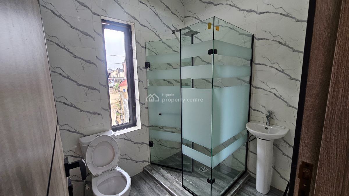 Beautifully Built 3 Bedroom Semi-detached Duplex with a Bq, Ramat Cresent, Ogudu, Lagos, Semi-detached Duplex for Sale