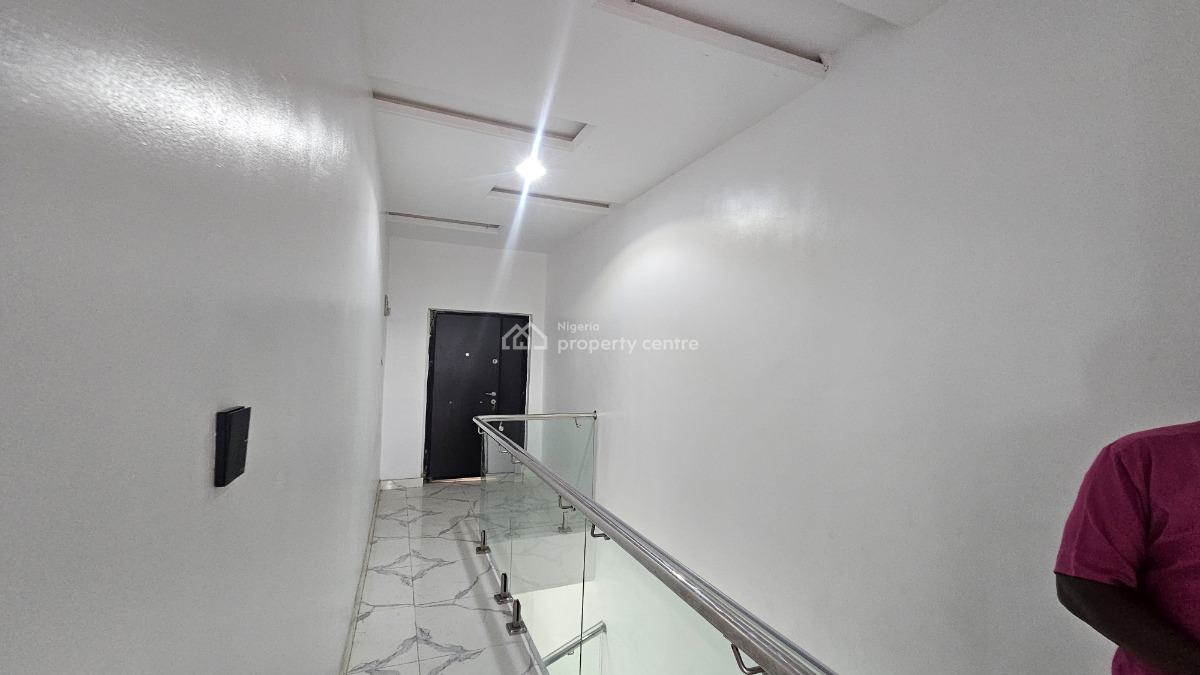 Beautifully Built 3 Bedroom Semi-detached Duplex with a Bq, Ramat Cresent, Ogudu, Lagos, Semi-detached Duplex for Sale