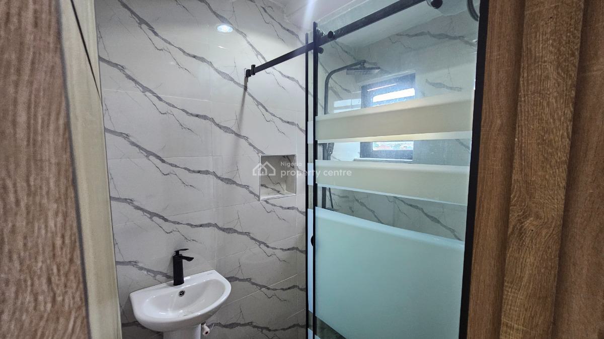 Tastefully Built 2 Bedroom Apartment, Ramat Cresent, Ogudu, Lagos, Block of Flats for Sale