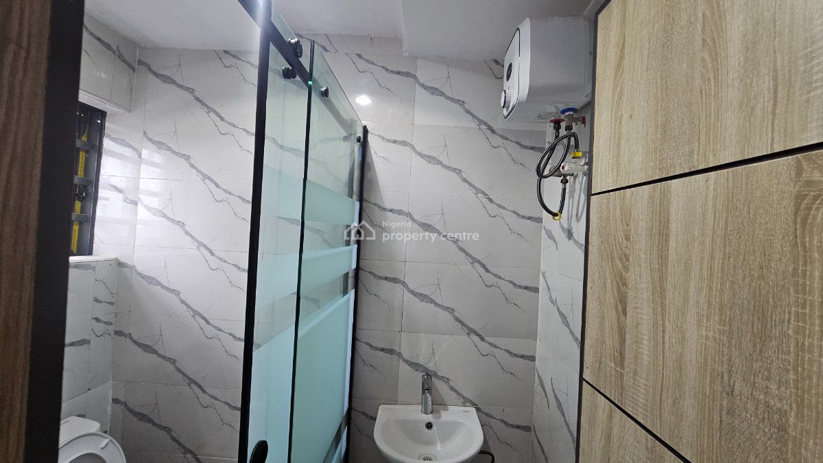 Tastefully Built 2 Bedroom Apartment, Ramat Cresent, Ogudu, Lagos, Block of Flats for Sale