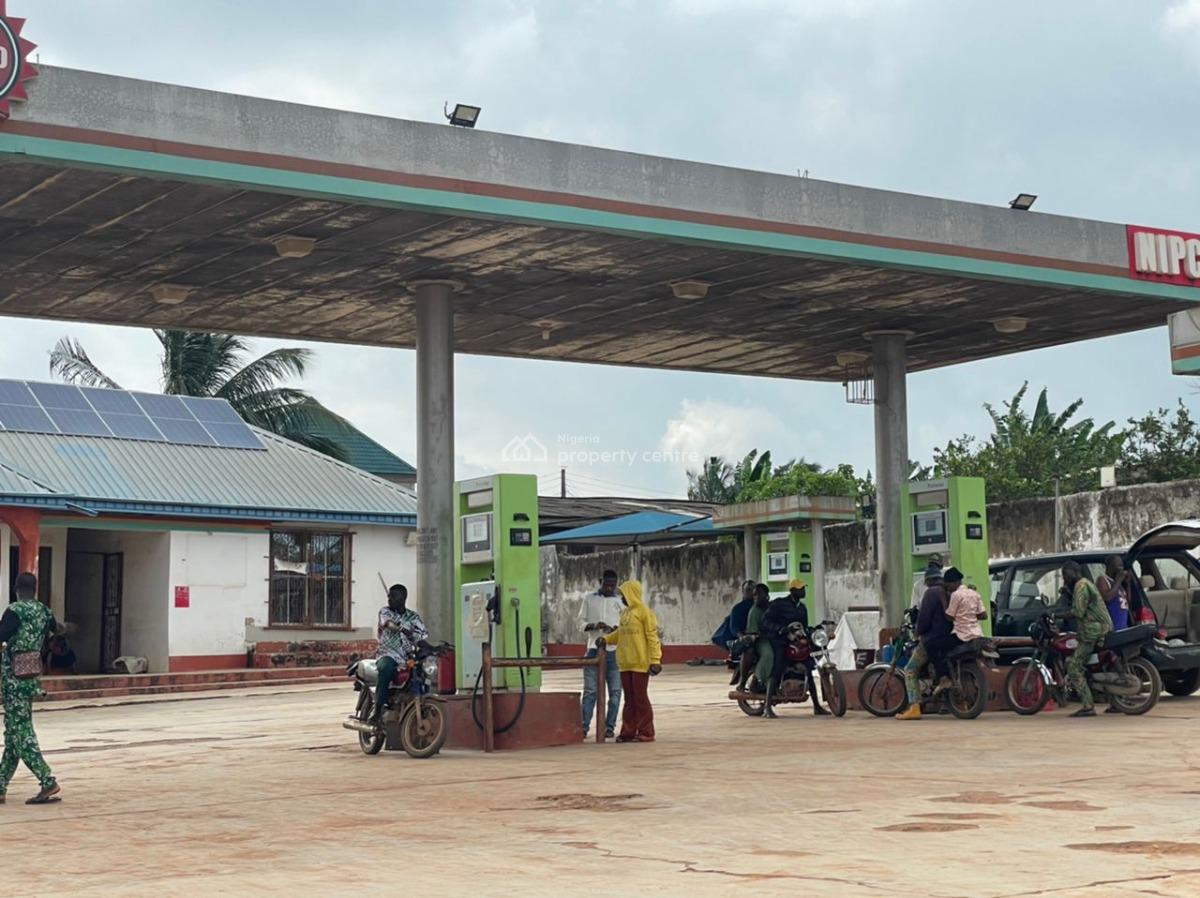 Filling Station, Oyero Road, Ado-odo/ota, Ogun, Filling Station for Sale