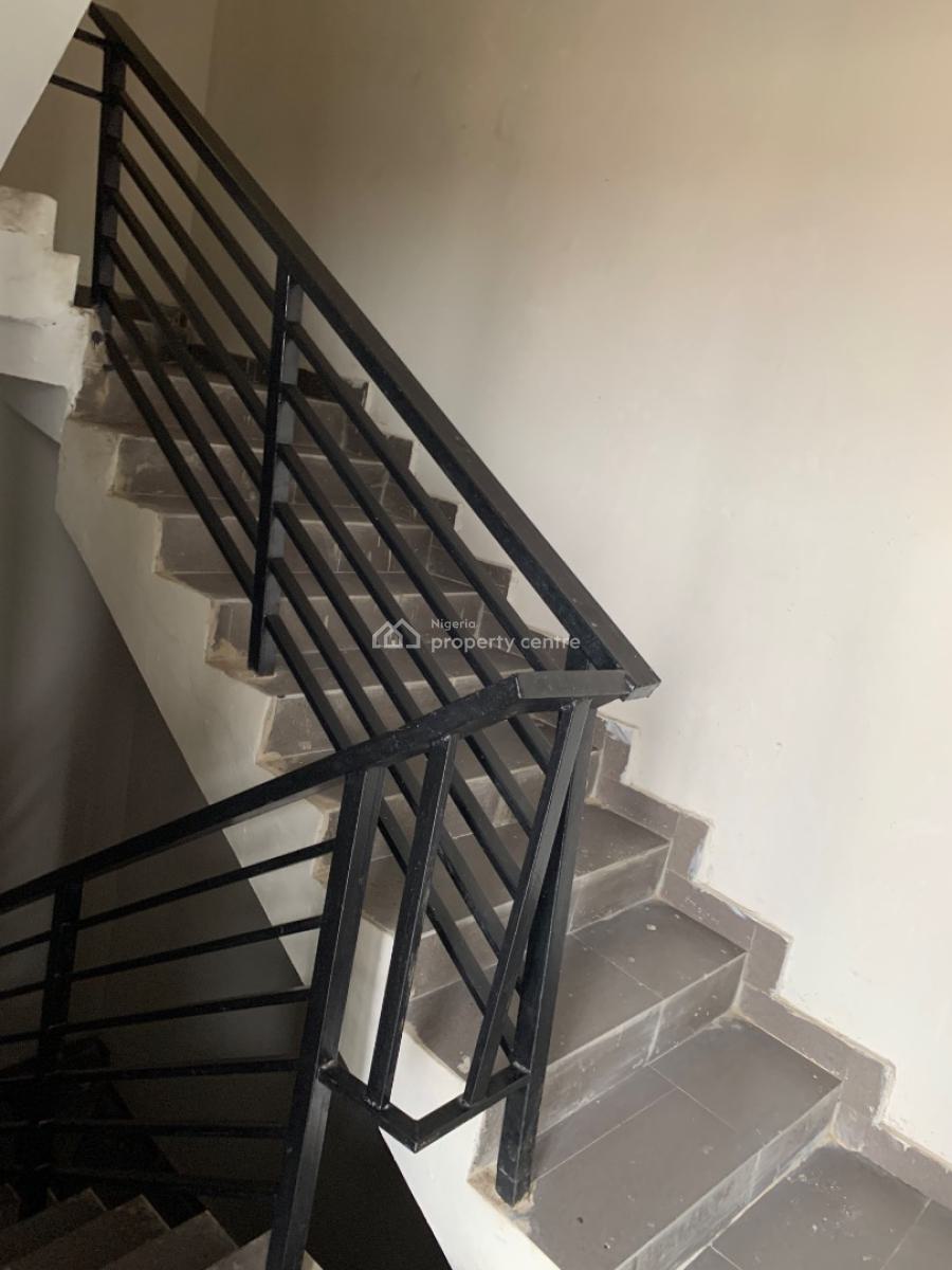 Newly Built Commercial Space Measuring 374sqm, Idimu Road, Idimu, Lagos, Commercial Property for Rent