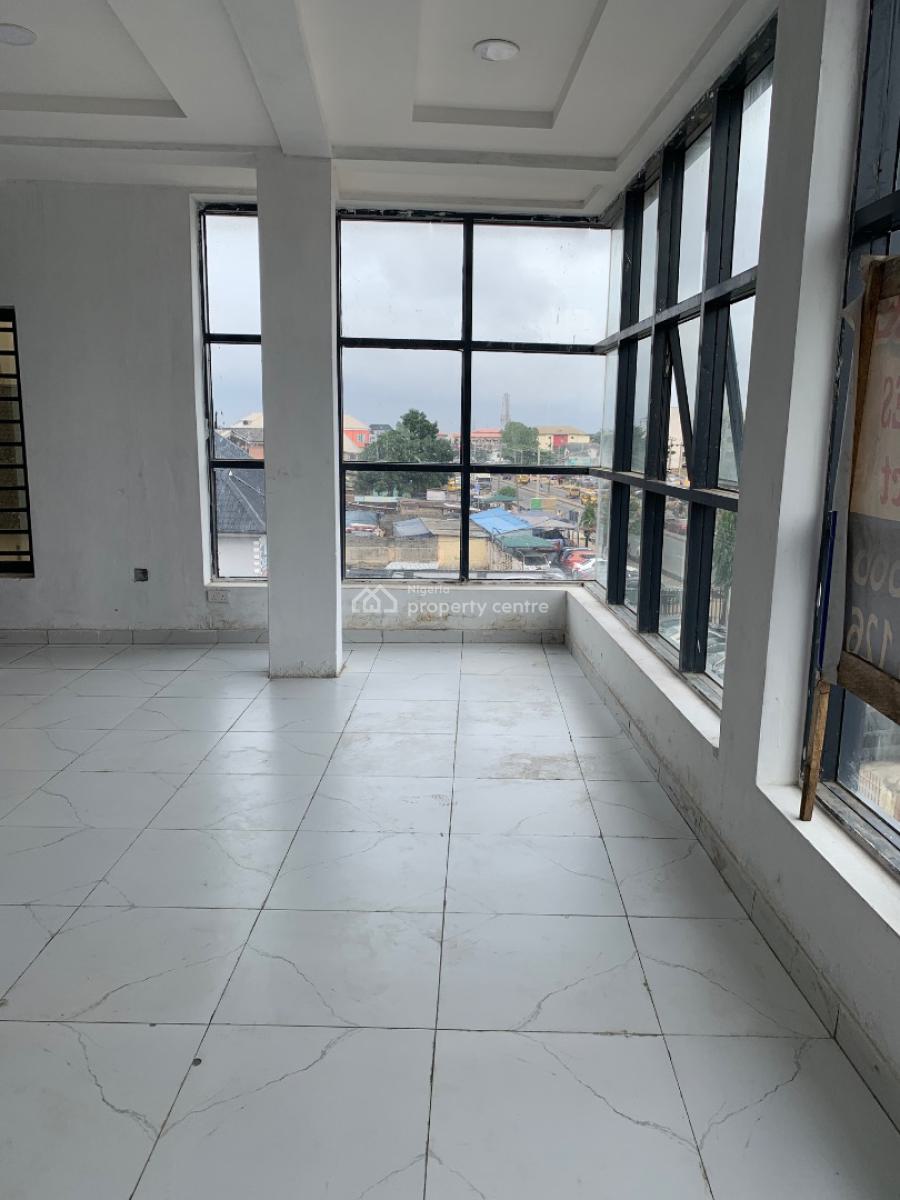 Newly Built Commercial Space Measuring 374sqm, Idimu Road, Idimu, Lagos, Commercial Property for Rent