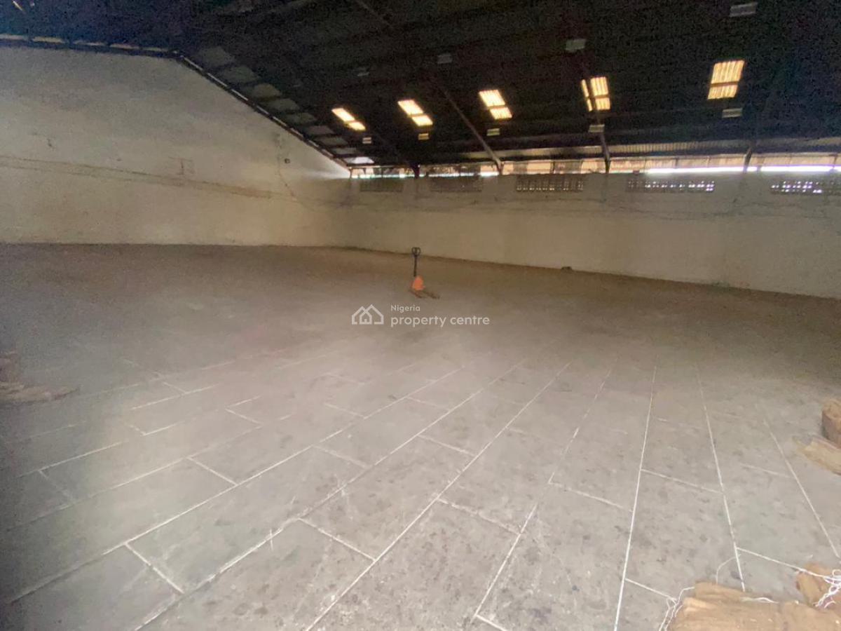 Commercial Warehouse on 7638sqm, Off Oba Akran Road, Ikeja, Lagos, Warehouse for Sale