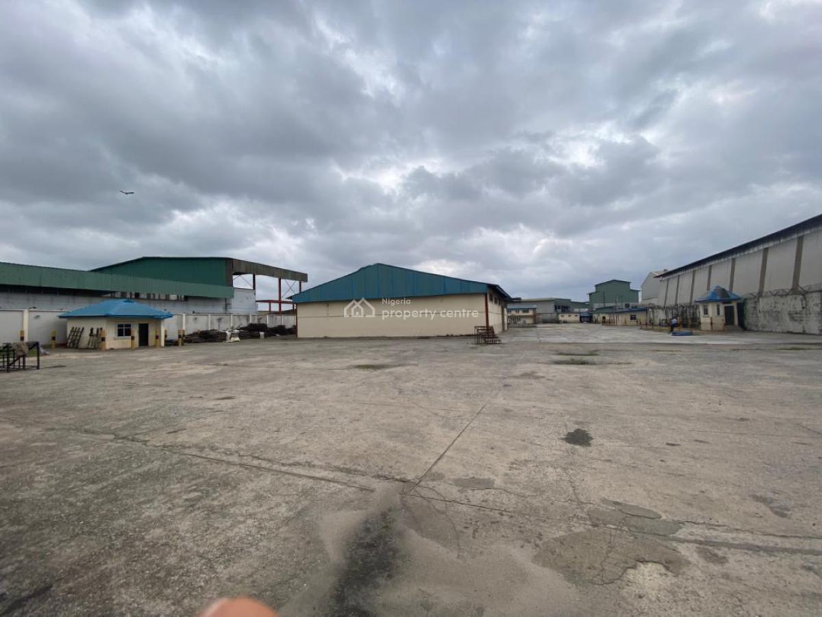 Commercial Warehouse on 7638sqm, Off Oba Akran Road, Ikeja, Lagos, Warehouse for Sale
