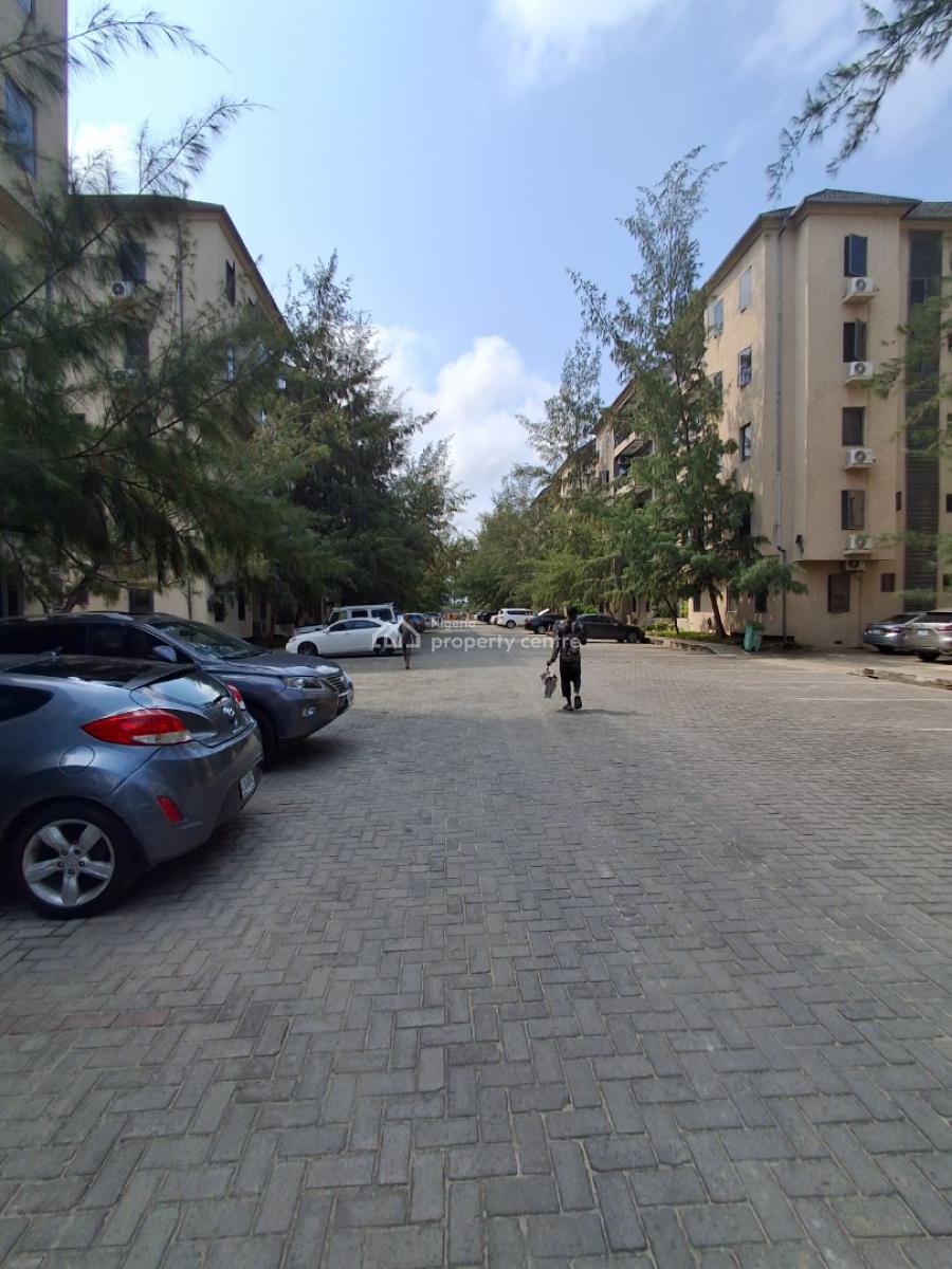 Fully Serviced 3 Bedroom Apartment in a Serviced Estate, Megamound Estate, Ikota, Lekki, Lagos, Flat / Apartment for Sale