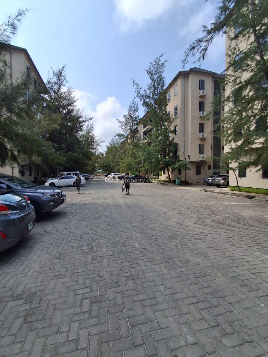 Fully Serviced 3 Bedroom Apartment in a Serviced Estate, Megamound Estate, Ikota, Lekki, Lagos, Flat / Apartment for Sale