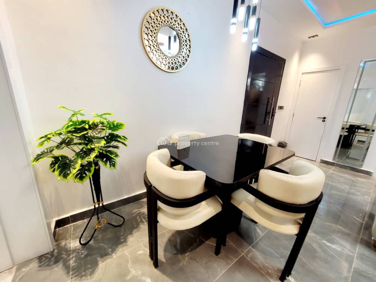 Luxury 2 Bedroom with Balcony N Guest Toilet, Ikoyi, Lagos, Flat / Apartment Short Let