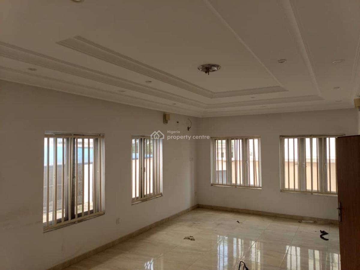 Standard 4 Bedrooms Semi Detached Duplex, Ikota, Lekki, Lagos, Semi-detached Duplex for Rent