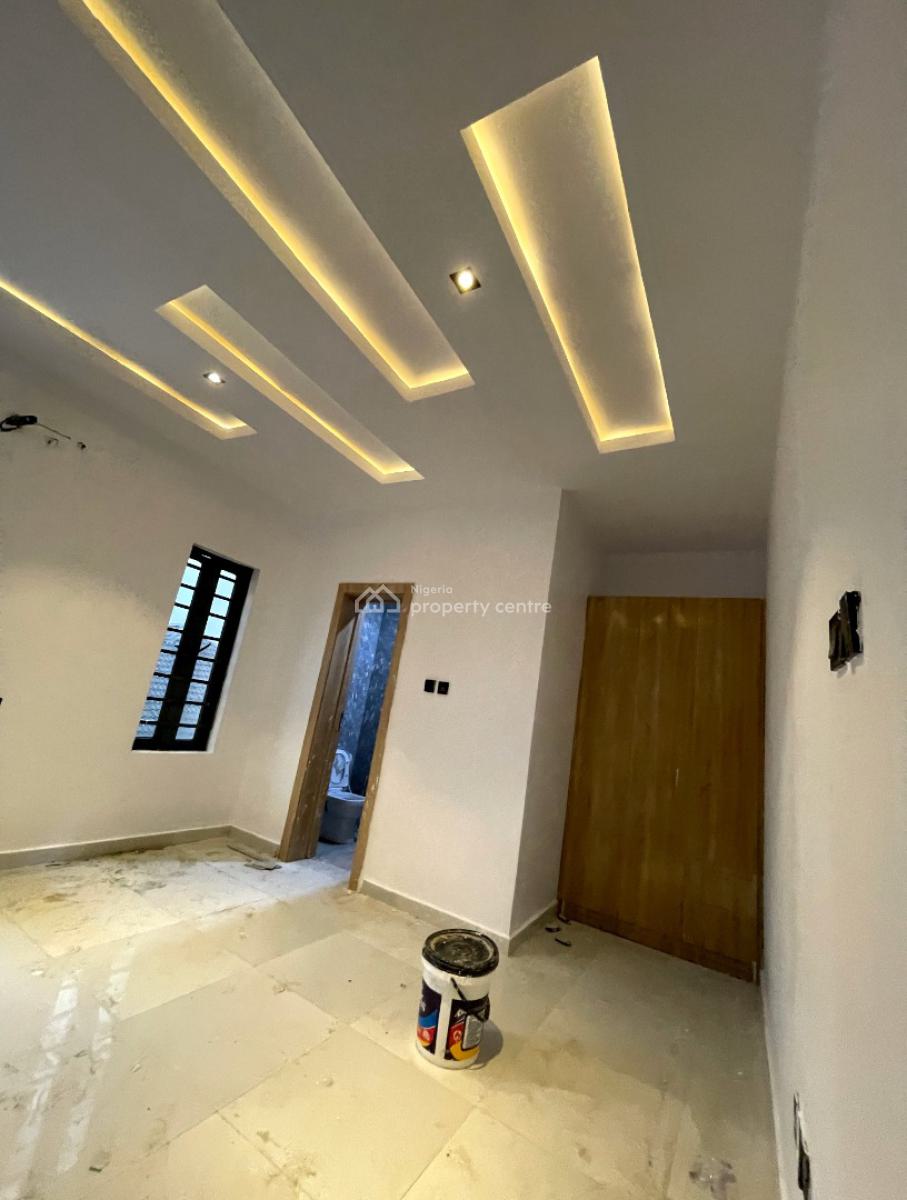 a Brand New 2bedroom Flat, Before Novate Shoprite Ajah, Lekki Phase 2, Lekki, Lagos, Flat / Apartment for Rent