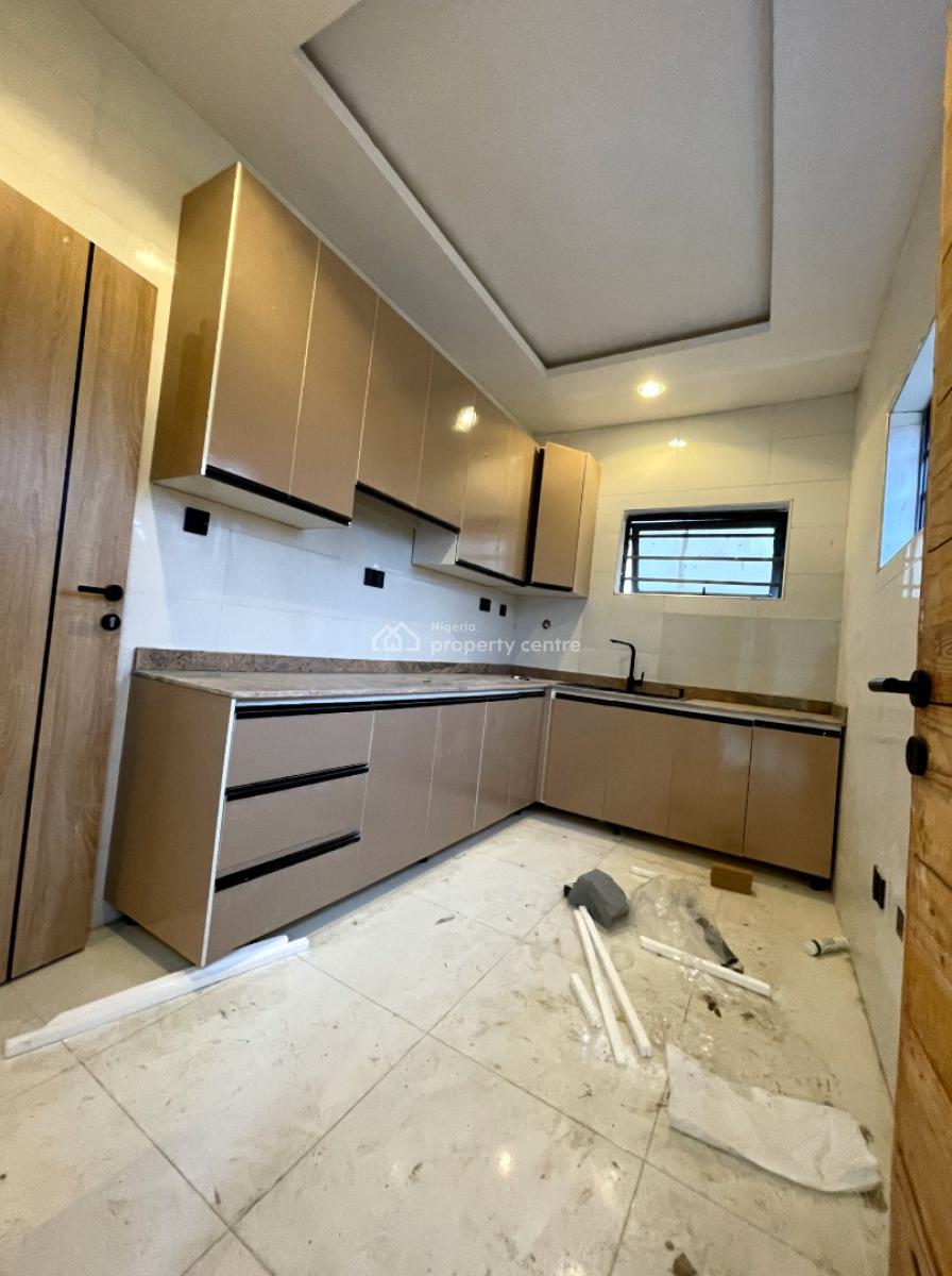 a Brand New 2bedroom Flat, Before Novate Shoprite Ajah, Lekki Phase 2, Lekki, Lagos, Flat / Apartment for Rent