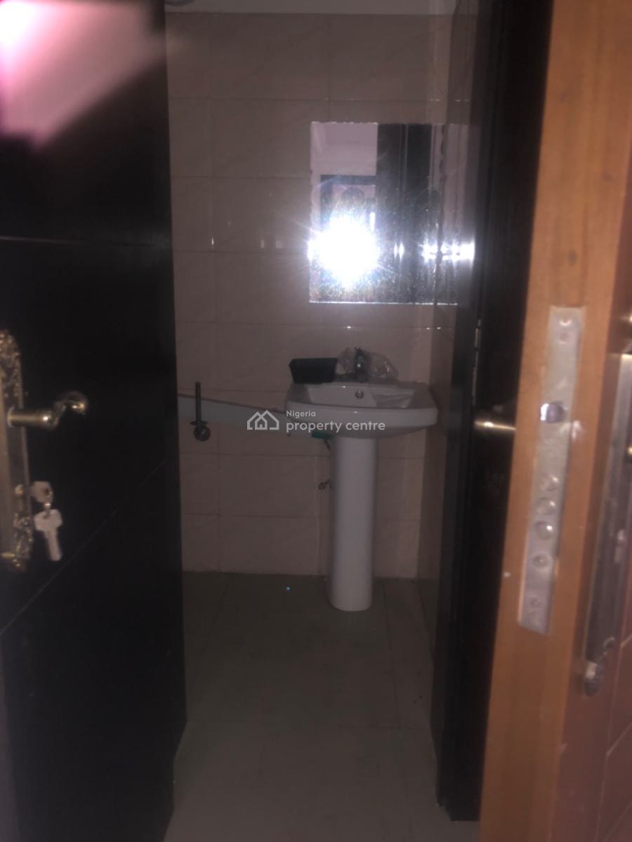 3bedroom Apartment, Canal West, Osapa, Lekki, Lagos, Flat / Apartment for Rent