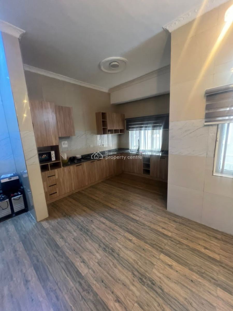 Serviced 3 Bedroom Apartment (furnished), Amore Side, Lekki Phase 1, Lekki, Lagos, Flat / Apartment for Rent