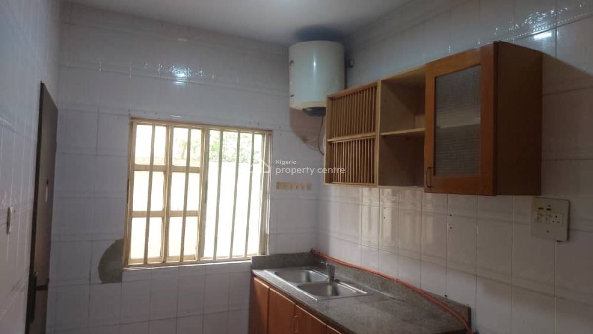 2 Bedroom Apartment, Lekki Phase 1, Lekki, Lagos, Flat / Apartment for Rent