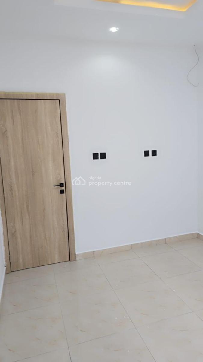 Exquisitely Spacious 4 Bedroom Terrace Duplex Plus Bq, Surulere, Lagos, Terraced Duplex for Sale