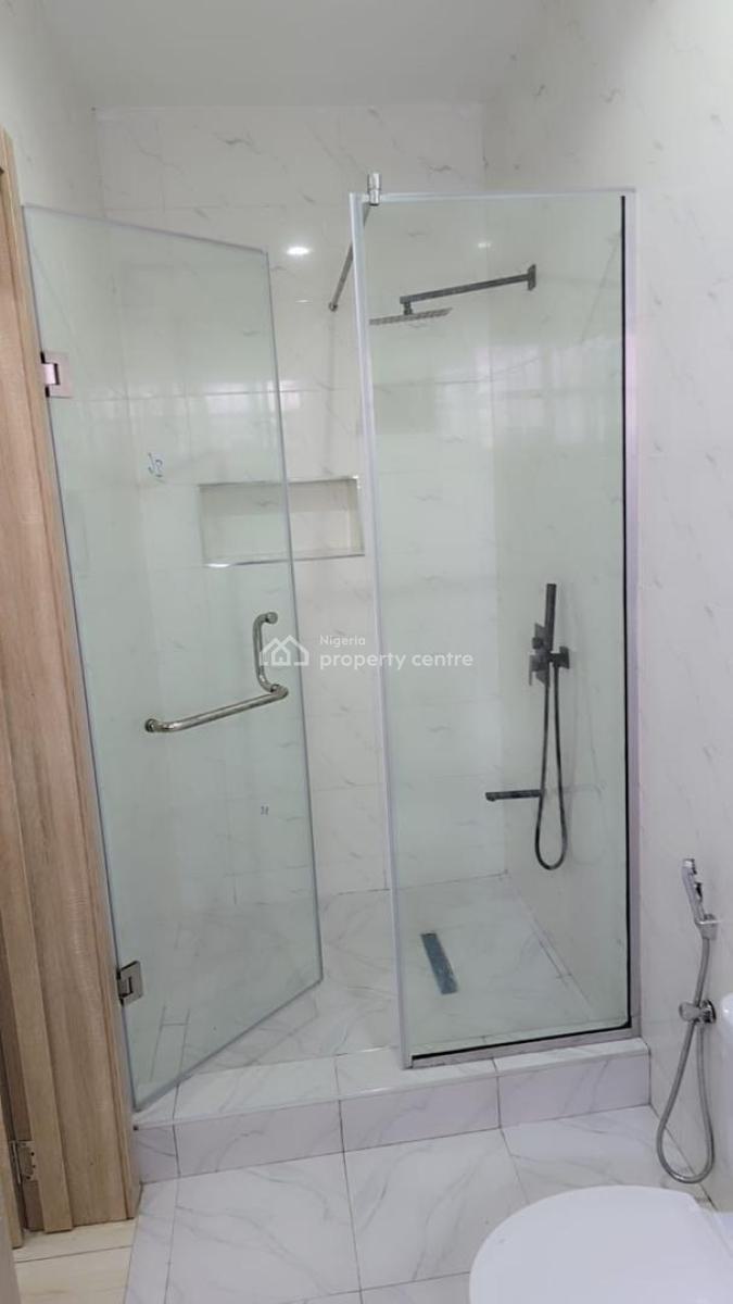Exquisitely Spacious 4 Bedroom Terrace Duplex Plus Bq, Surulere, Lagos, Terraced Duplex for Sale