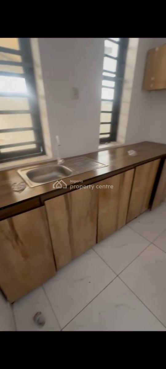 Big Well Converted Studio Apartment with Wardrobe, Tatiana Court, Ikota Villa, Lekki, Lagos, Self Contain (single Rooms) for Rent