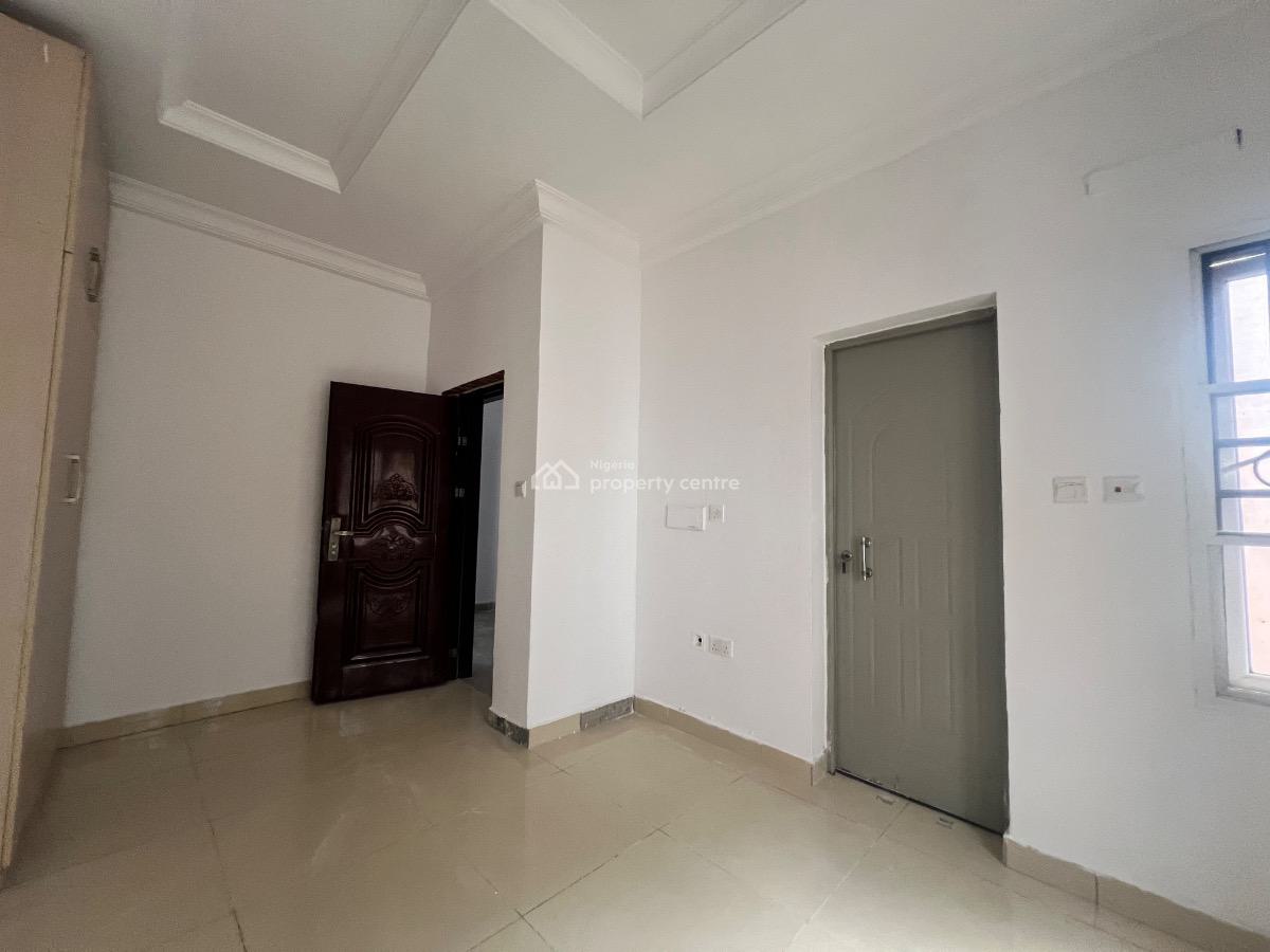 Spacious 4 Bedroom Terrace House with a Room Bq, Ikate Elegushi, Lekki, Lagos, Terraced Duplex for Rent