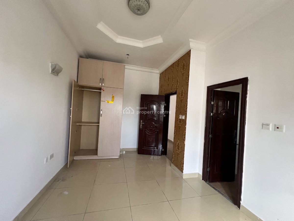 Spacious 4 Bedroom Terrace House with a Room Bq, Ikate Elegushi, Lekki, Lagos, Terraced Duplex for Rent