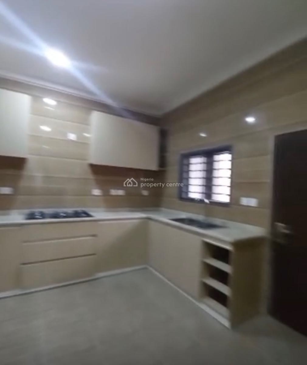 Brand New 3bedroom Flat, 1st&groind Flor Available,(tarred Rd), Jahi Gilmore (tarred Rd), Jahi, Abuja, Flat / Apartment for Rent