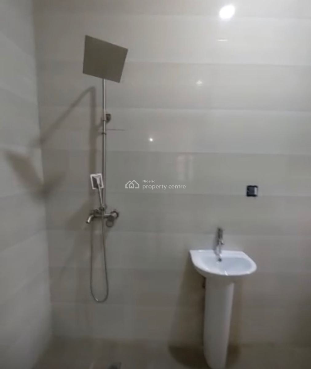 Brand New 3bedroom Flat, 1st&groind Flor Available,(tarred Rd), Jahi Gilmore (tarred Rd), Jahi, Abuja, Flat / Apartment for Rent