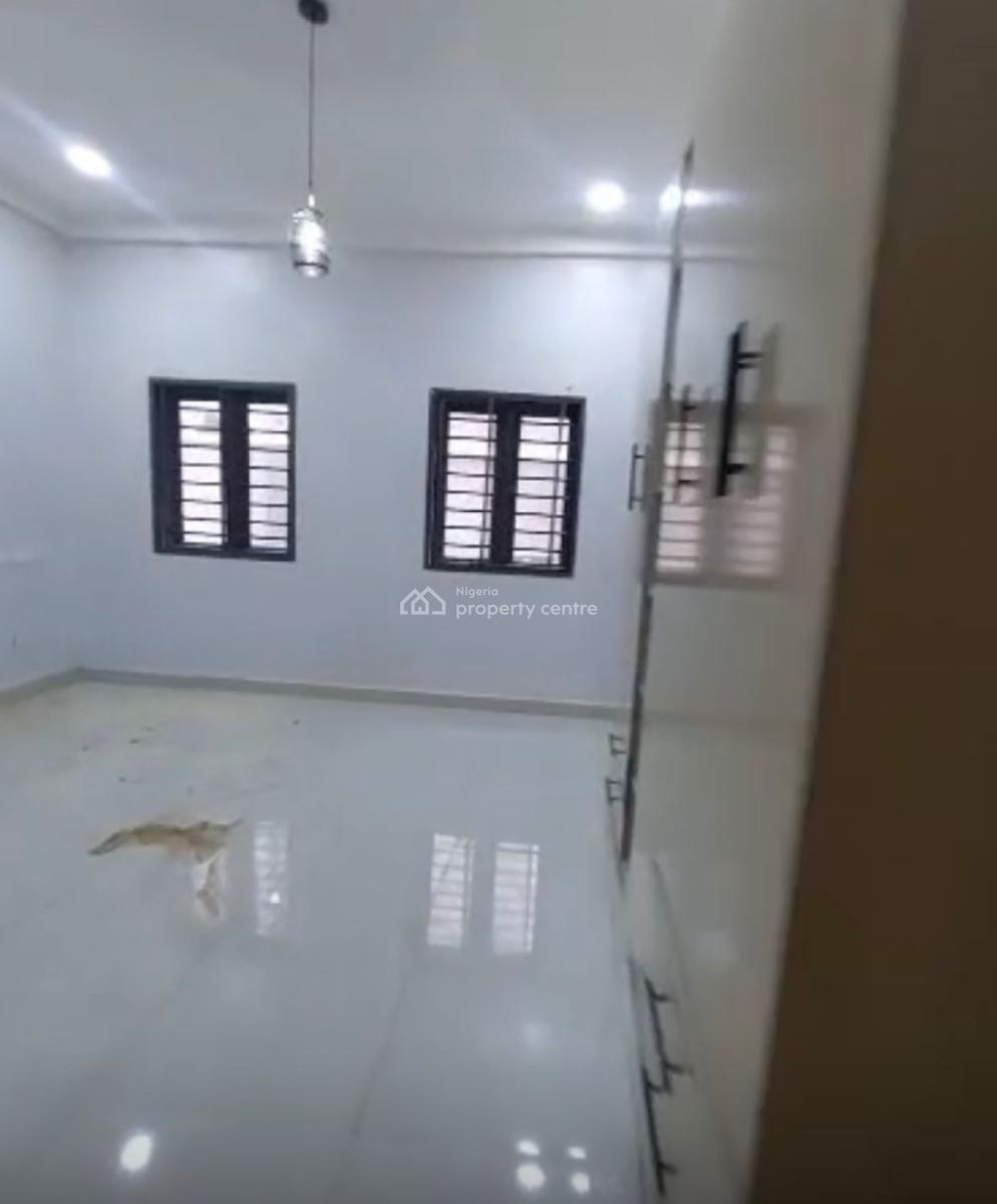 Brand New 3bedroom Flat, 1st&groind Flor Available,(tarred Rd), Jahi Gilmore (tarred Rd), Jahi, Abuja, Flat / Apartment for Rent