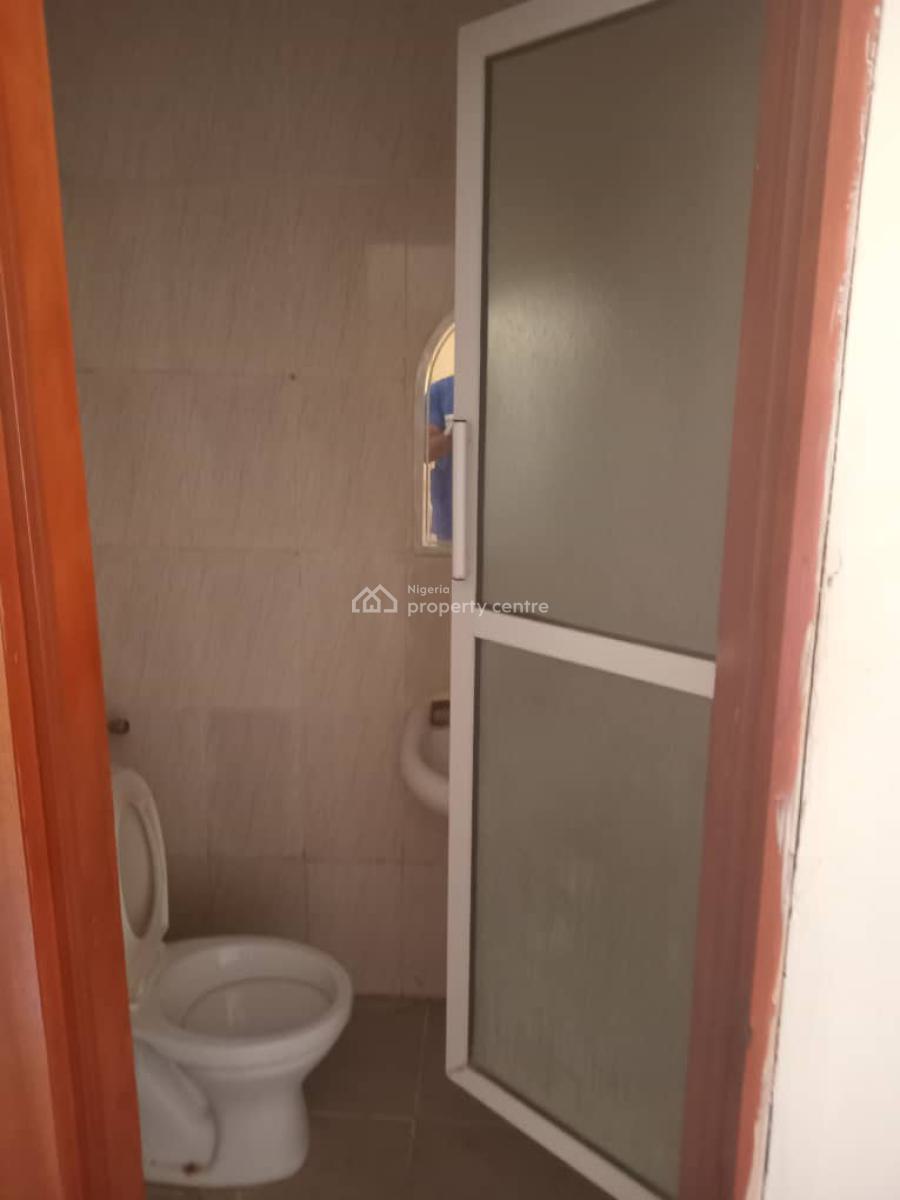 Spacious Selfcon Upstairs, Ikate Elegushi, Lekki, Lagos, Self Contain (single Rooms) for Rent