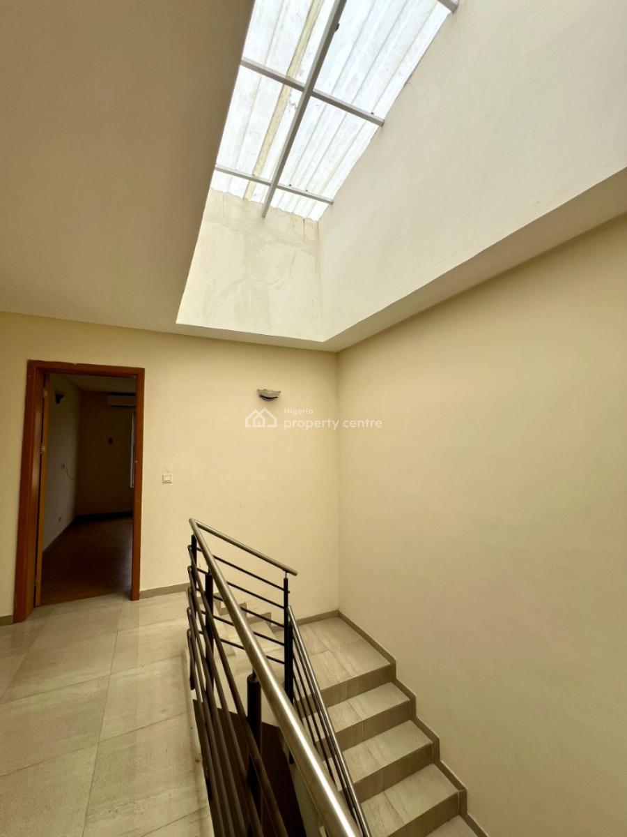 4 Bedroom Terrace Duplex, Lekki Phase 1, Lekki, Lagos, Terraced Duplex for Sale