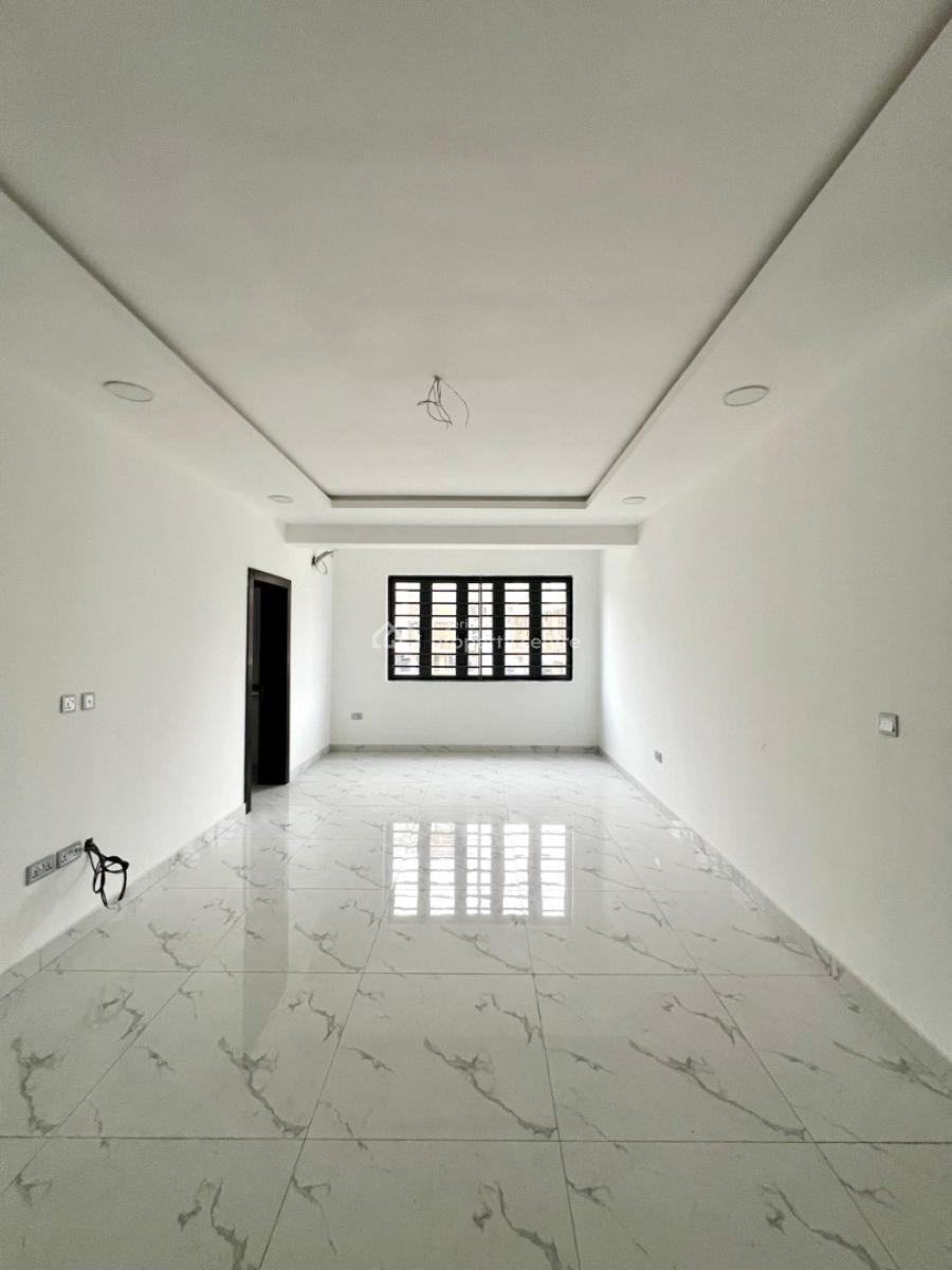 2 Bedroom Apartment with a Bq and Elevator, Lekki Phase 1, Lekki, Lagos, Flat / Apartment for Sale