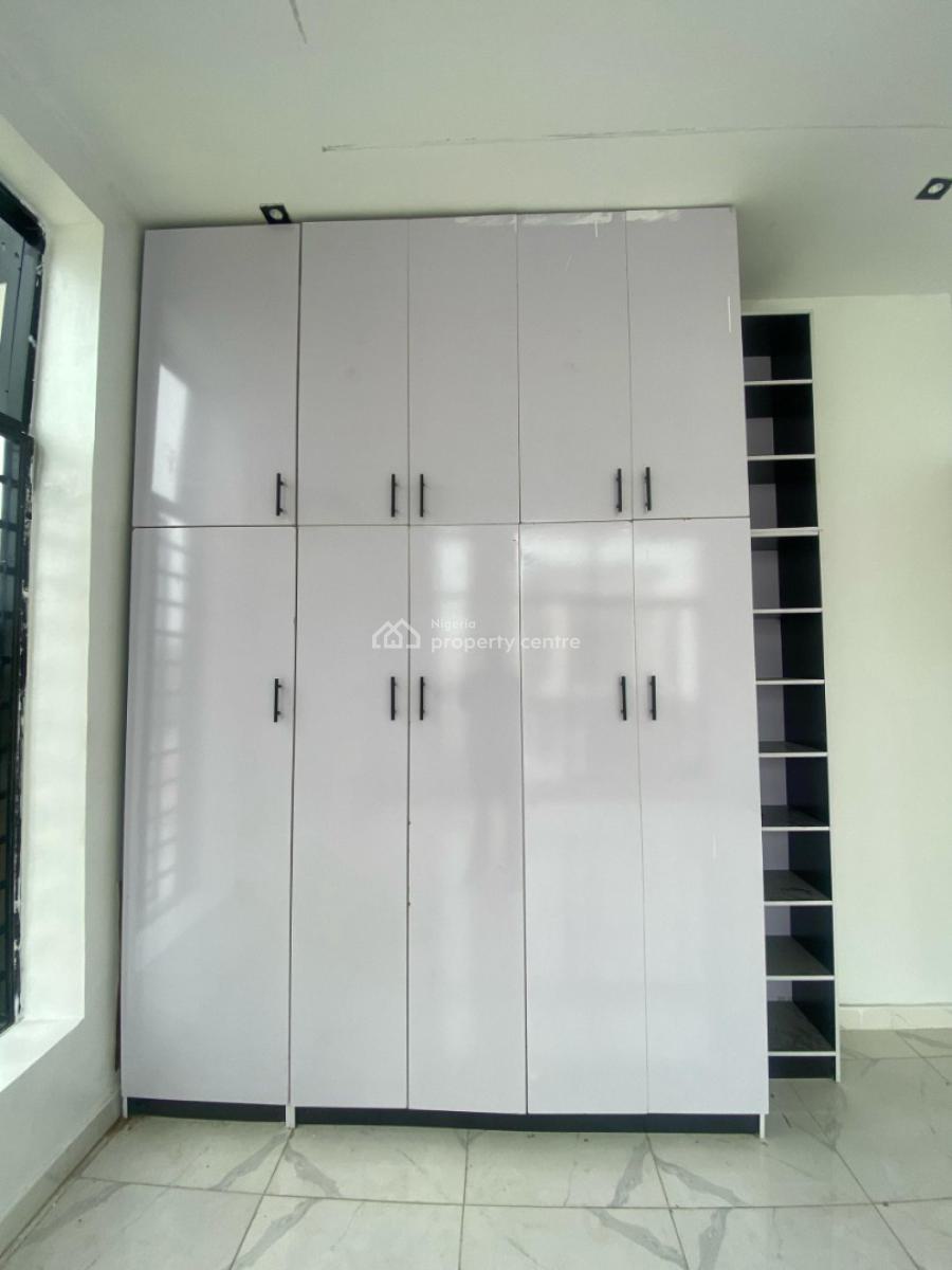 Luxury 4-bedroom Terrace with Modern Finishes, Ikota, Lekki, Lagos, Terraced Duplex for Sale